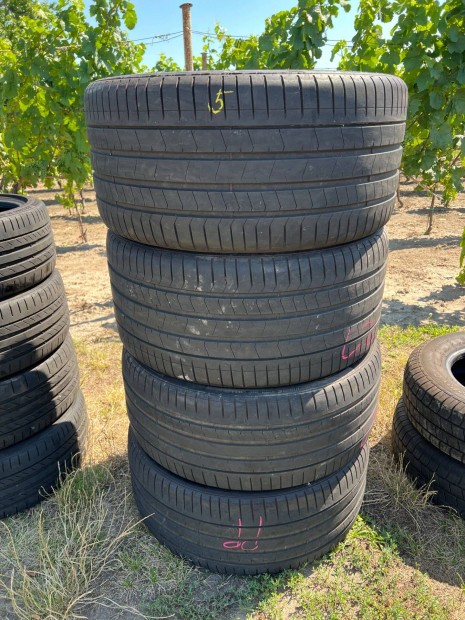 275/35 R22 és 315/30 R22 pirelli nyári gumik