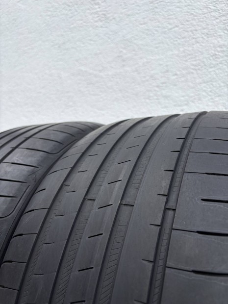 275/35r19 275/35R19