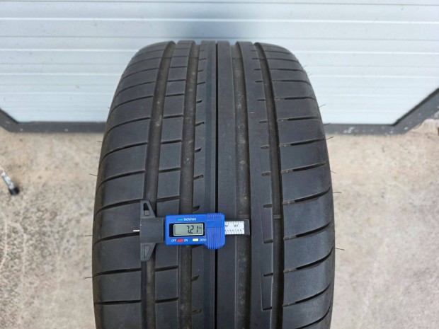 275/40R18 Good-Year 2db teljesen újszerű állapotban eladó!