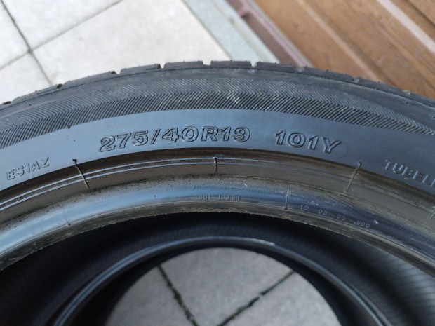 275 40 19 bridgestone 275/40 R 19 nyári gumi 2 db