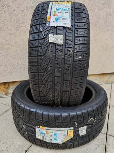 275 40 19 pirelli 275/40 R 19 tli gumi 2 db