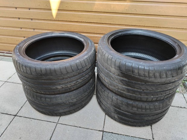 275 40 20 , 315 35 20 dunlop RSC 2széles nyári gumi garnitura