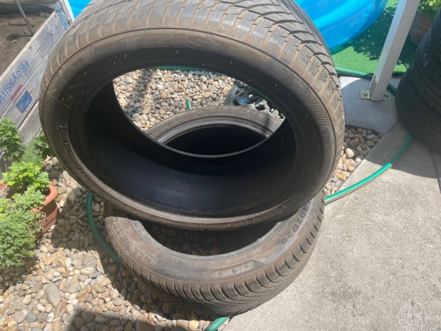 275/40 R20 mret j llapot ngyvszakos gumipr elad