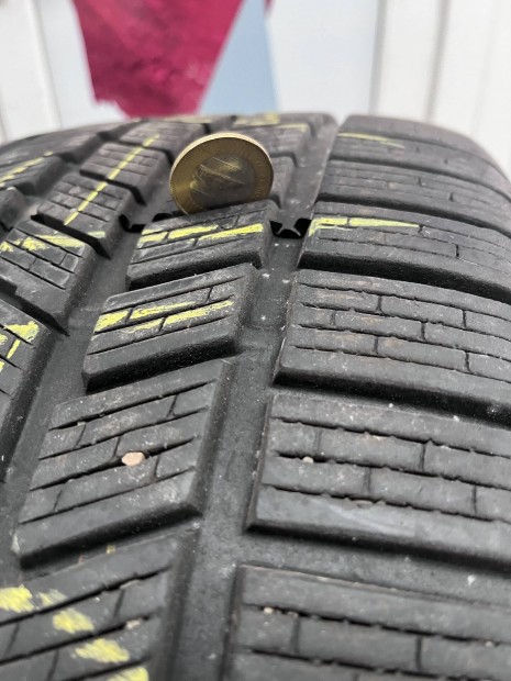 275/40/R20 teli gumi 