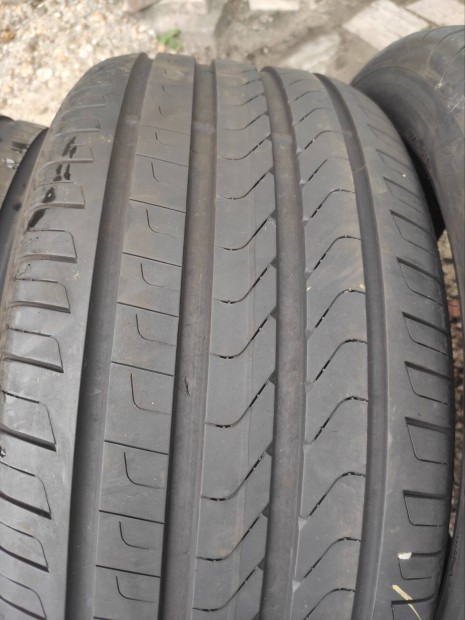 275/40r18 pirelli nyári dot22 46eft/2db