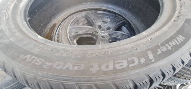 275/40r20  hankook tligumi 