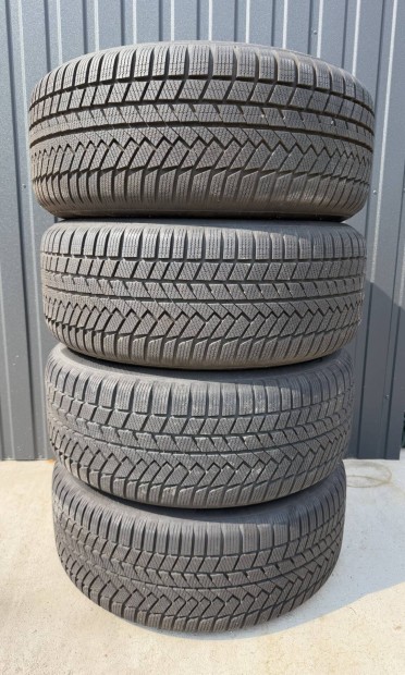275/55R19 Continental újszerű téli gumi szett dot2022 275/55 R19