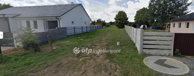 2792 nm-es telek elad� Ny�regyh�za