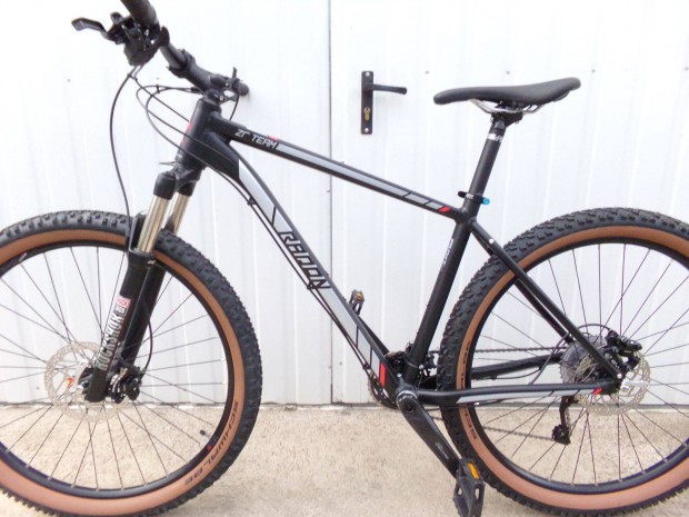 27.5" Radon ZR Team tárcsafék, 2x10 Deore, Rockshox Air férfi MTB Újsz
