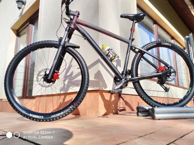 27,5 mountainbike M-es Sram, Rockshox