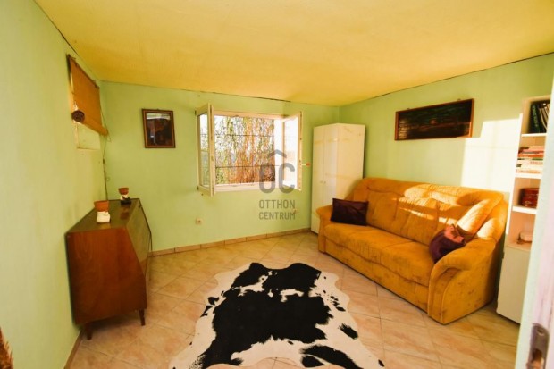 27 nm-es h�z elad� Zalaegerszeg