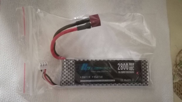 2800mAh kapacitású 7.4V-os LI-PO akkumulátor eladó!