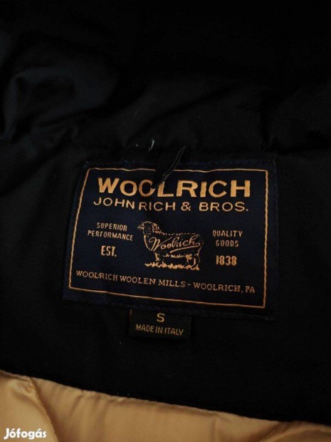 280 ezres Woolrich Arctic ni kabt