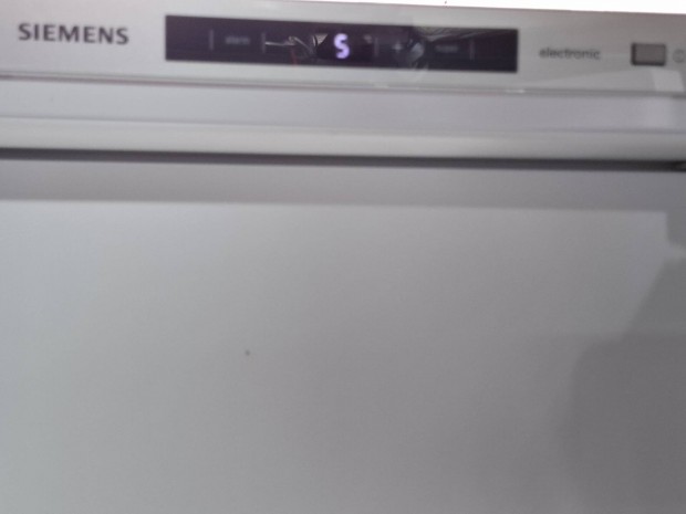 280 lit Siemens beépitett kombinált hütő újszerű állapotban eladó