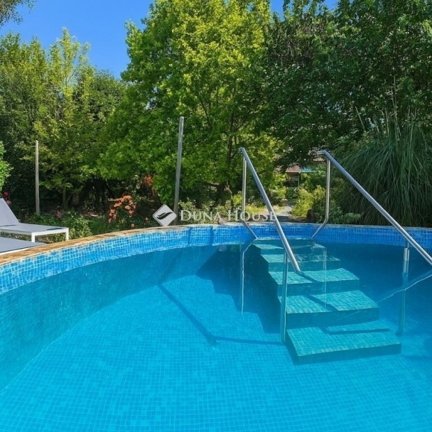 280 nm-es h�z elad� S�rszentmih�ly