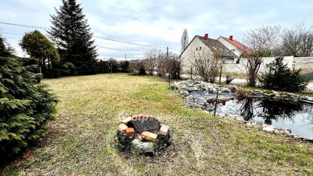 2849 nm-es telek elad� T�lt�stava