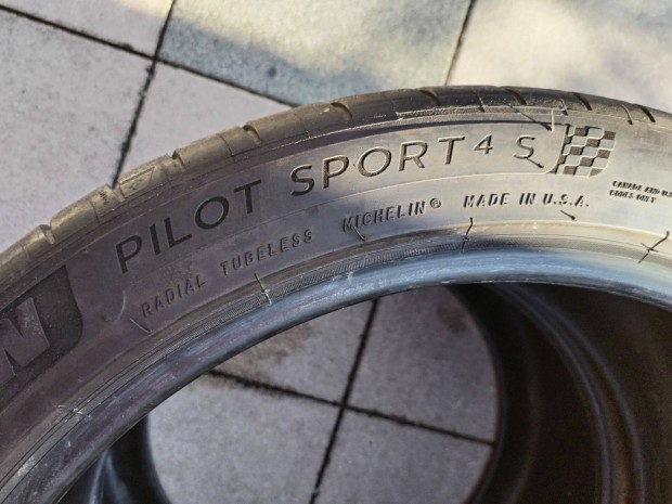285 35 20 michelin 285/35 R 20 nyári gumi 2 db