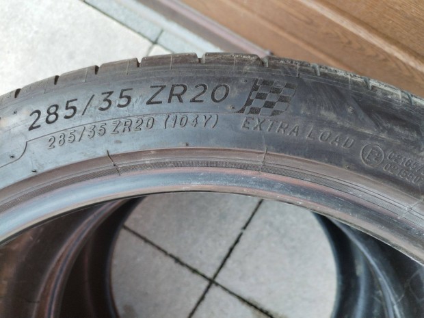 285 35 20 michelin nyári gumi 2 db