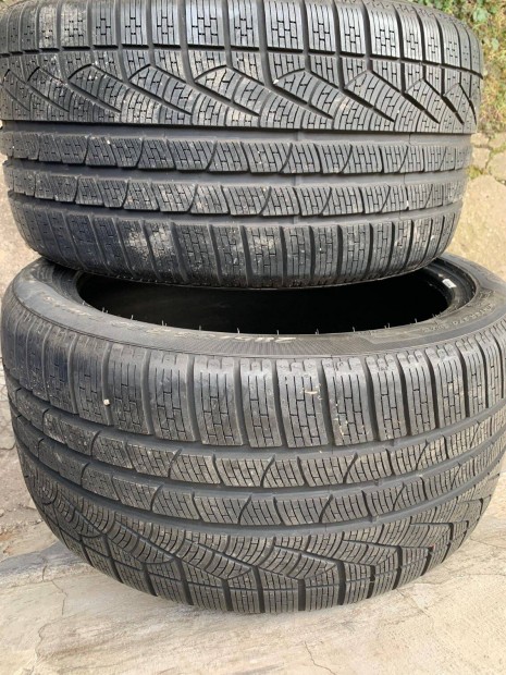 285 35 20 pirelli téli gumik