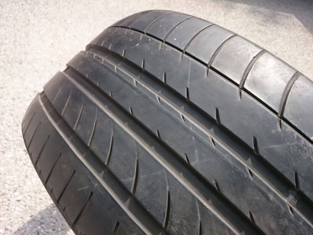 285/35 R21 285/35R21 285 35 21 Dunlop Sport Maxx GT* RSC BMW X6 X5 2db