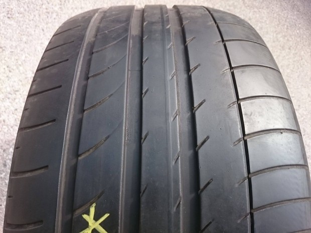 285/35 R21 285/35R21 285 35 21 Dunlop Sport Maxx GT * RFT 2db