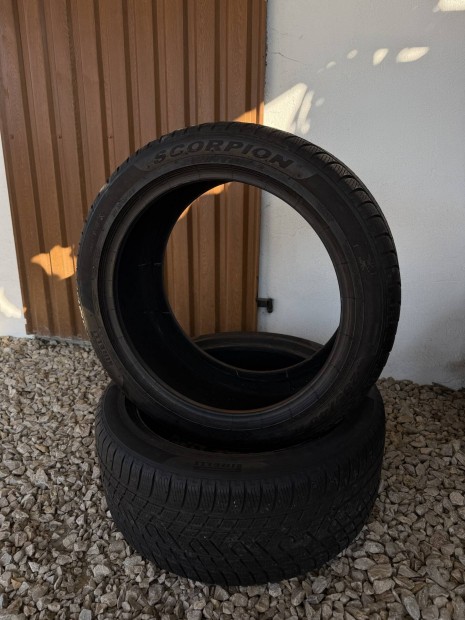 285/40 R20 Pirelli Scorpion Winter Tli Gumi 2 Darab DOT2423