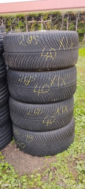 285/40r19 michelin tli gumi garnitura 