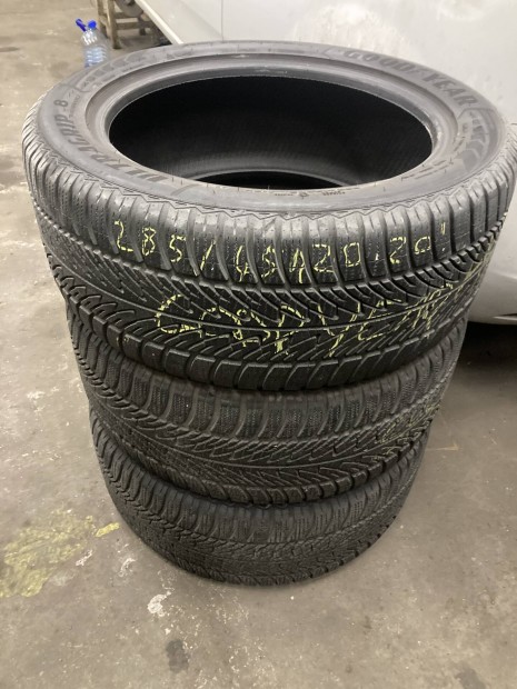 285/45R20 tli gumi  285/45 r20