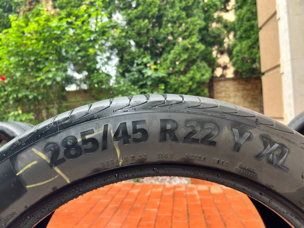 285/45 R22" Continental Premiumcontact 6 használt nyári gumi