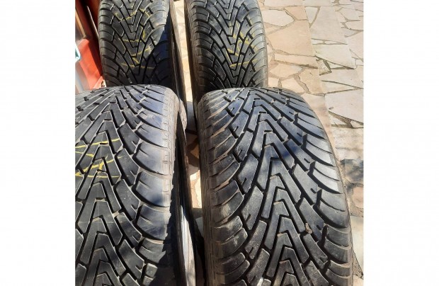 285/55 R18 Goodyear Wrangler 4db nyri gumi egytt 5e Ft