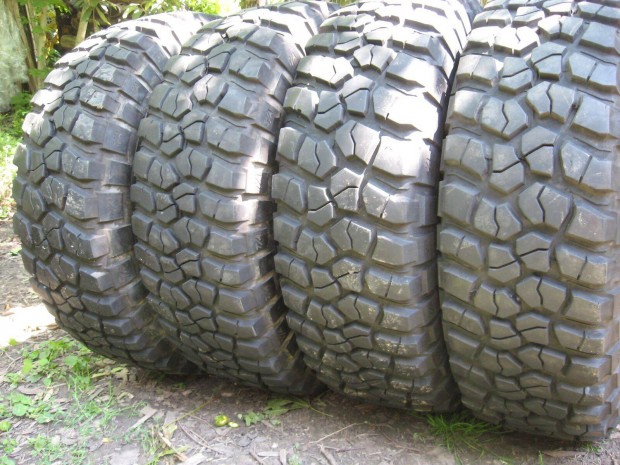 285/75 R16 terepgumi terep gumi 285/75 R16 Bf Goodrich Bfgoodrich