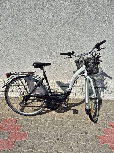 28" Neuzer City kerékpár fémbetétes gumival dupla falu felnivel 67sz
