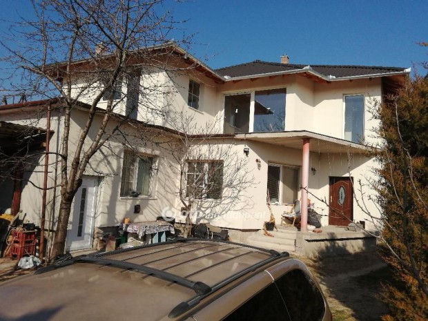 290 nm-es h�z elad� Szigetszentmikl�s