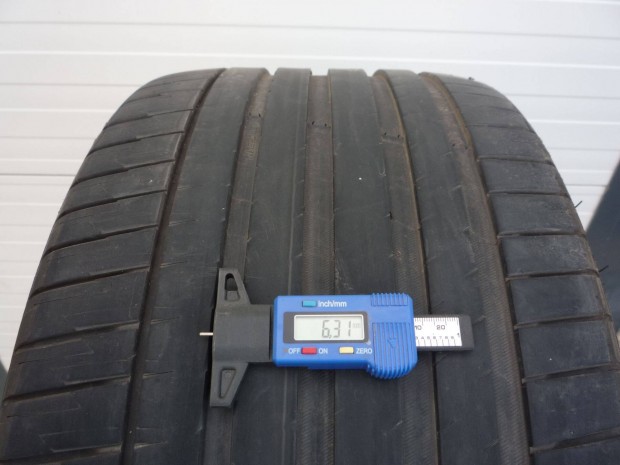 295/35R21 Michelin garnitra nagyon j llapotban elad!