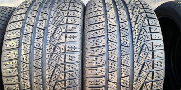 295/35 R19 Új!! Pirelli téli gumi 50000ft a 2db/148/