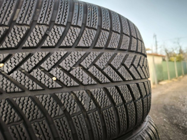 295/40R21 Bridestone tligumik eladk 295/40 21 tli