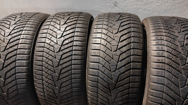 295/40 R21 295/40R21 295/40 21 Audi Q7 Range Rover