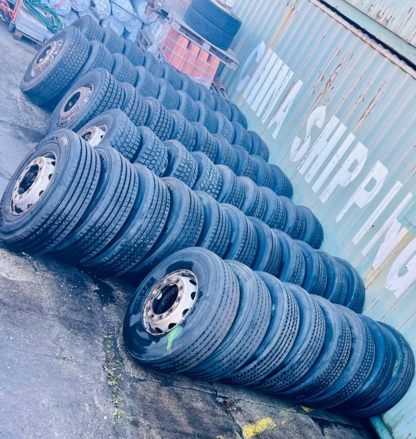 295/80R22.5 kormnyzott s hz teheraut gumiabroncs