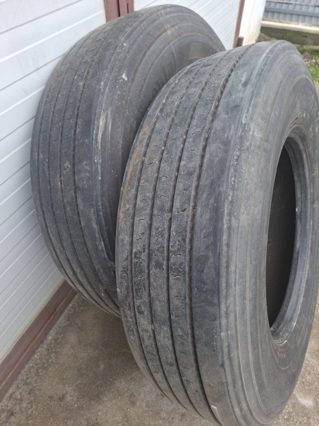 295/80/22.5 gumi