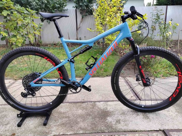 29 Specialized Epic Expert carbon Mountain bike mtb fully kerkpr