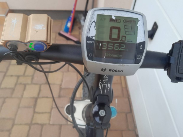29" California Bosch motoros elektromos kerekpár ebike