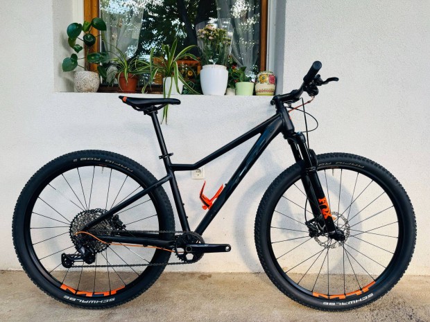 29" KTM Ultra mtb kerkpr - 1x12s XT, Fox