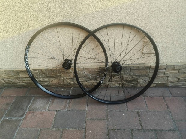 29" átütőtengelyes boost kerékpár