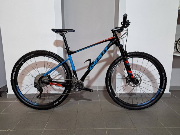 29" megkmlt Giant Fathom kerkpr Full XT 2x11 Fox 29 Mtb