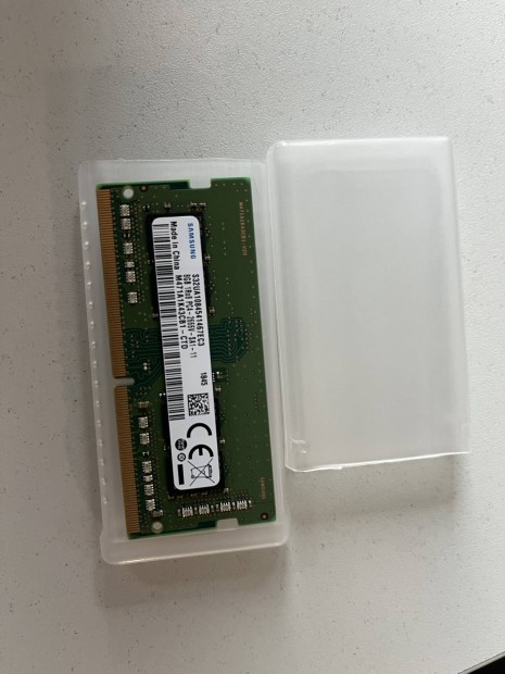 2DB Samsung 8 GB DDR4 memria (2666 MHz)