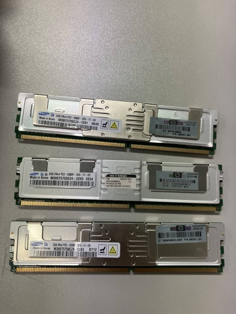 2GB DDR2  2RX8 memria