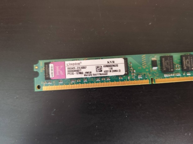 2×2 GB DDR2 Kingston RAM - összesen 4 GB