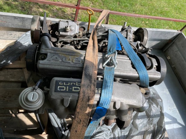 2.5-es AAT motorkd 5hengeres motor