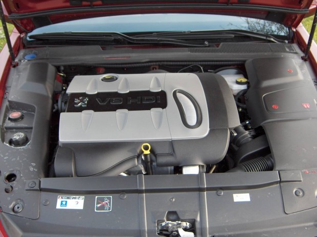 2.7 V6 hdi motoralkatrszek 