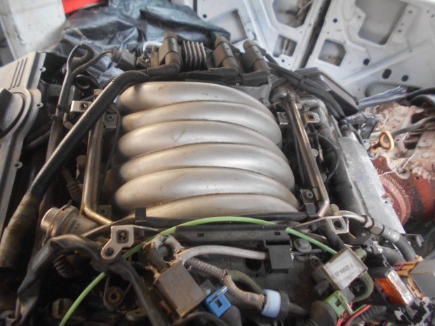 2.8 V6 Amx motor
